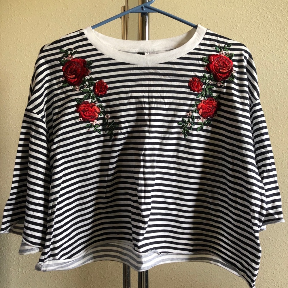 ROSE DETAIL STRIPED SHIRT